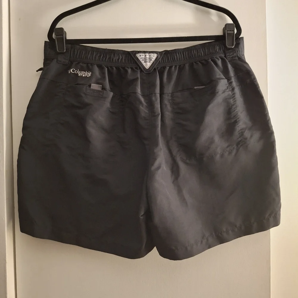 Columbia PFG Omni-Shade Men's Nylon Black Cargo Shorts